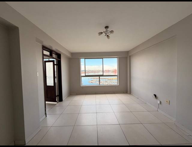 1.5 BEDROOM APARTMENT TO LET IN ESPLANADE